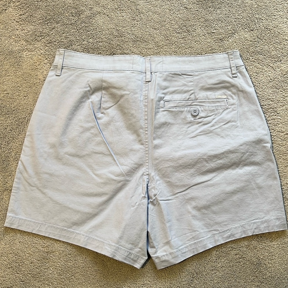 Calvin Klein Men’s Shorts Size Medium
